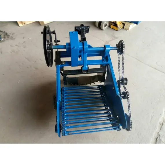 Картофелекопалка транспортёрная КРОТ КРТ-1 (привод правый/левый), фото  - интернет магазин Вейма